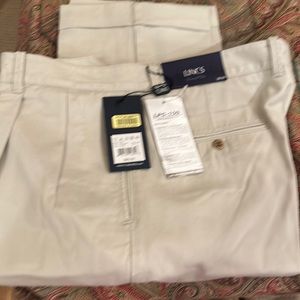 Lincs 38wx30l new with tags khaki cuffed pants classic fit wrinkle resistant